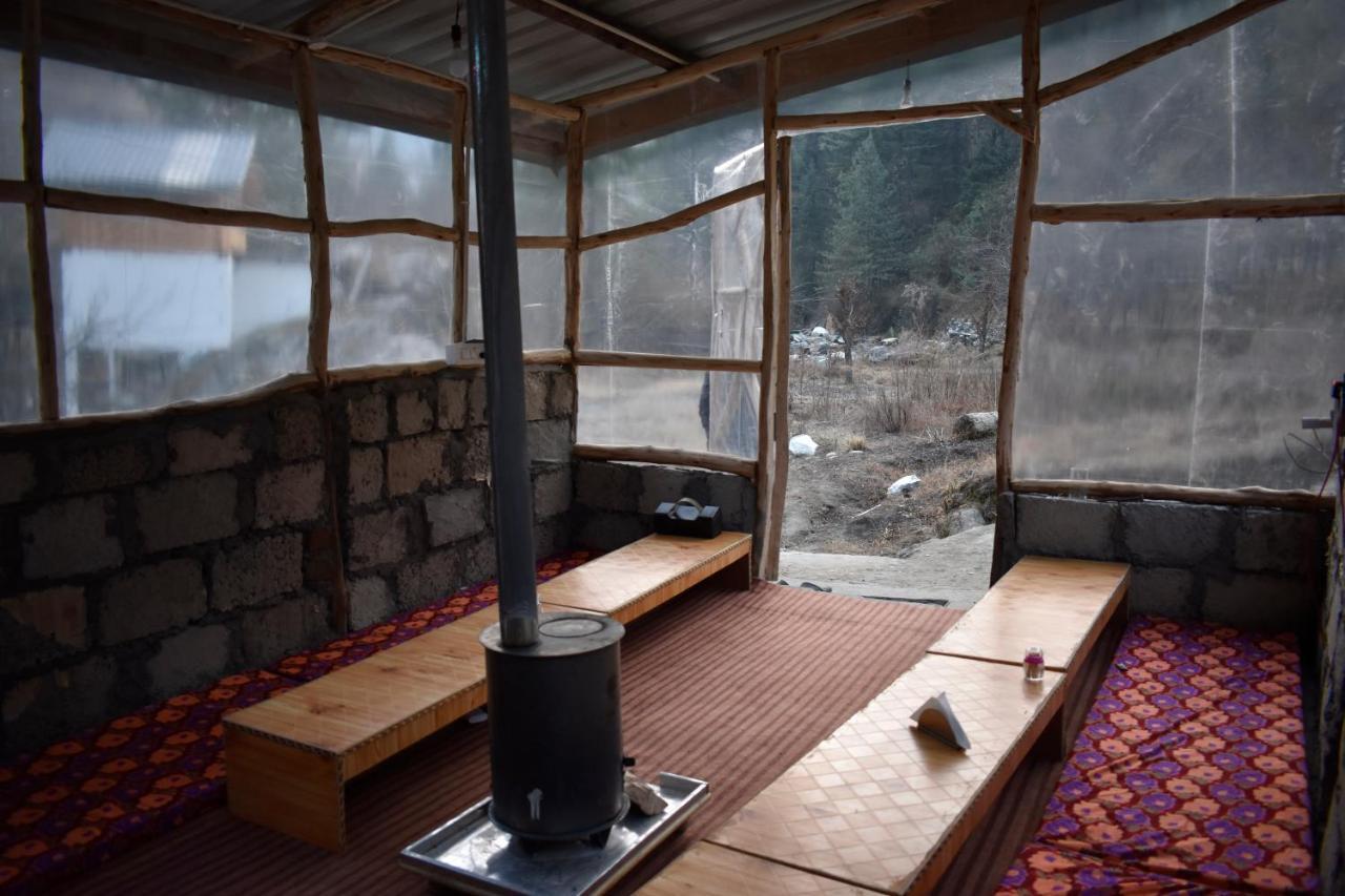 Moksha - By The River Villa Jibhi Ngoại thất bức ảnh